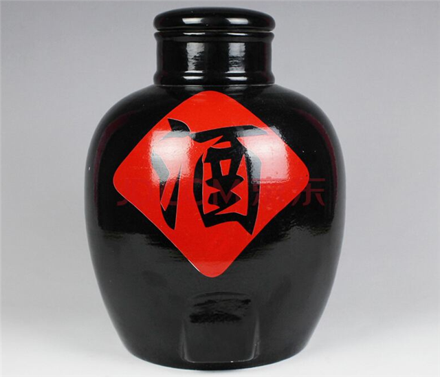 酒難喝為什么還要喝？身不由己呀！
