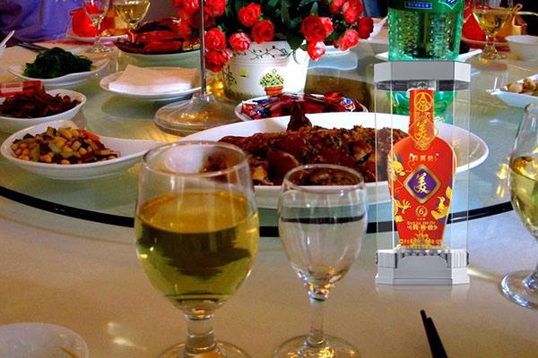 酒席放什么白酒好？如何計算酒席需要多少白酒？