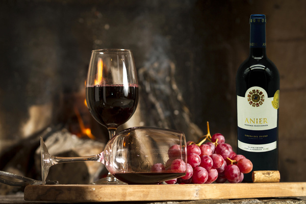 如何識(shí)別假紅酒？什么樣的酒成為假酒？