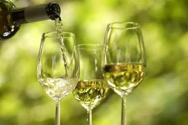 干白葡萄酒怎么喝，這些飲用禁忌要注意