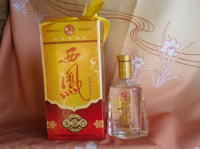 痛風(fēng)的人可以喝白酒的嗎？痛風(fēng)的人忌喝白酒