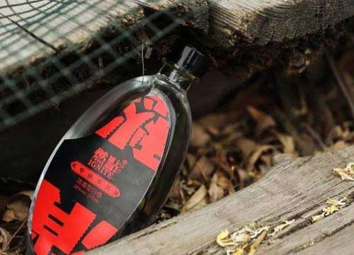 燃點白酒怎么樣？燃點白酒多少錢一瓶？