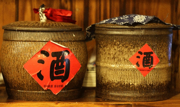 年份酒、陳年酒、窖齡酒到底是什么意思？學(xué)會(huì)區(qū)分很重要