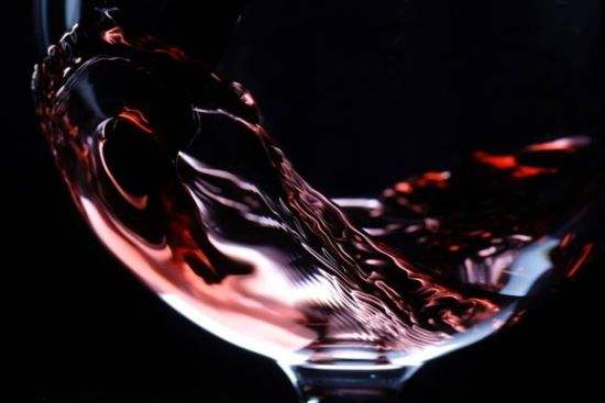 紅酒酸了還能喝嗎？紅酒為什么是酸的？