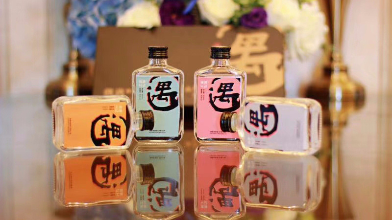 白酒和啤酒哪個(gè)對(duì)身體傷害大？白酒和啤酒過(guò)量飲用的害處是什么？