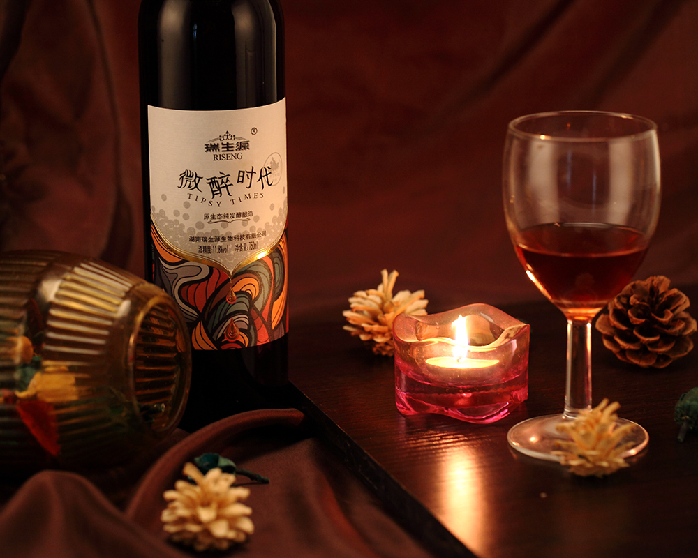 加拿大冰酒和葡萄酒區(qū)別是什么？加拿大冰酒和葡萄酒的主要區(qū)別