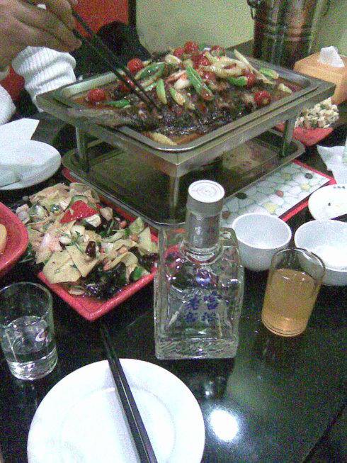 白酒是酸性還是堿性，白酒它是酸性的