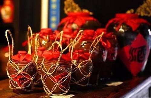 女兒紅白酒多少錢一瓶，女兒紅白酒怎么樣
