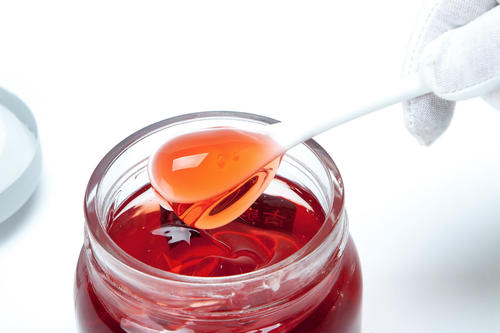 紅酒可以做面膜嗎？紅酒面膜有什么功效？