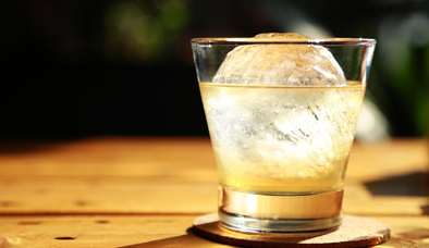 白酒能加冰喝嗎？哪些酒可以冰飲？