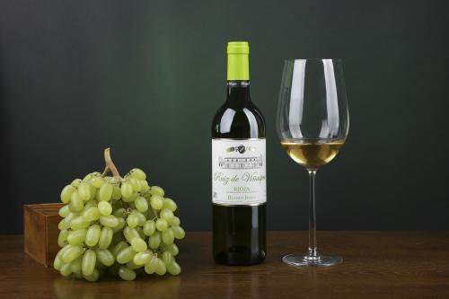 國內紅酒的品牌和價格