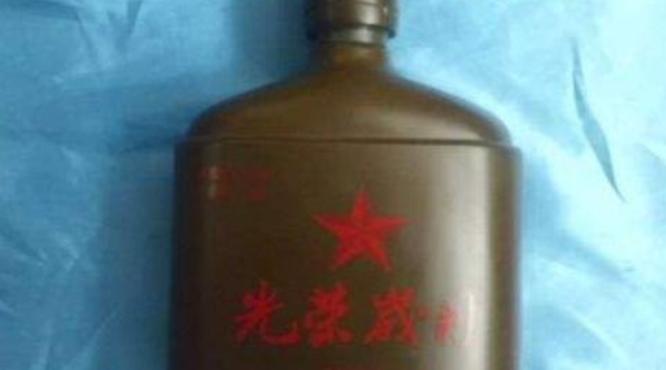 38度宋河光榮歲月酒500ml白酒價格多少？是日?？诩Z酒么？