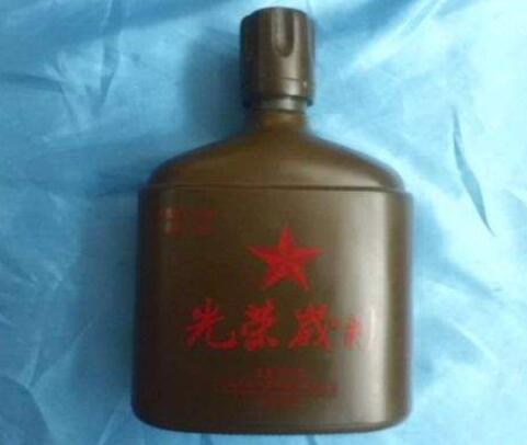 38度宋河光榮歲月酒500ml白酒價格多少？是日?？诩Z酒么？