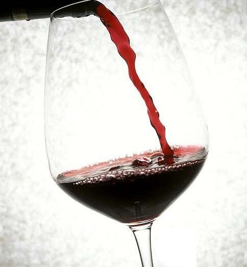 紅酒喝起來是酸的為什么是堿性食物？紅酒的酸度越高越好嗎？