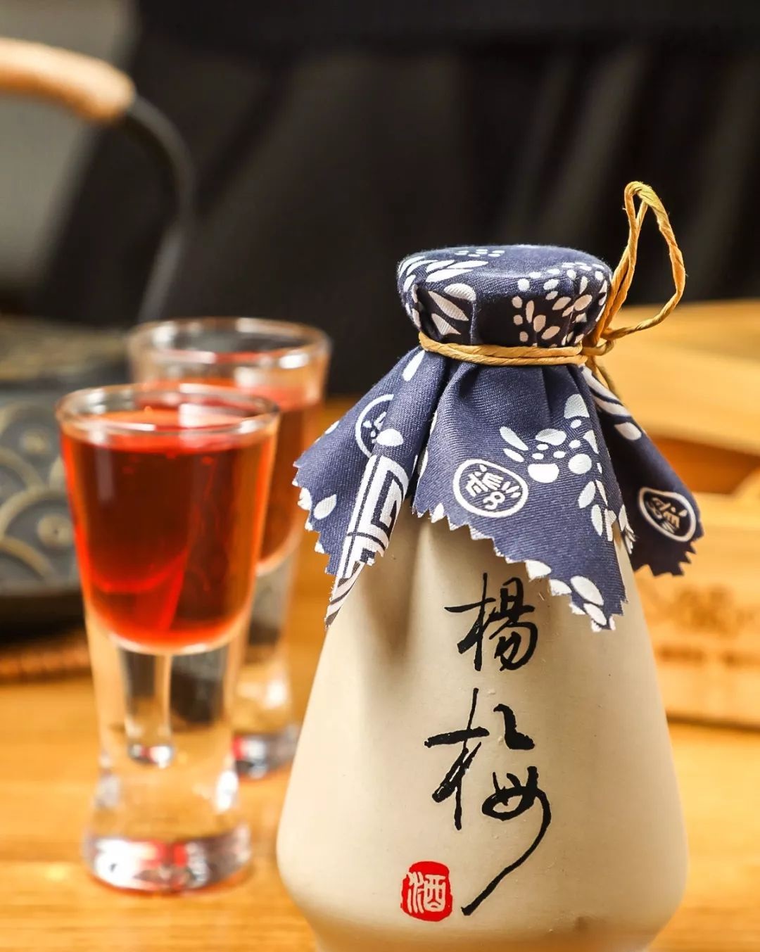 楊梅酒放糖好還是不放糖好？楊梅酒放什么糖好？