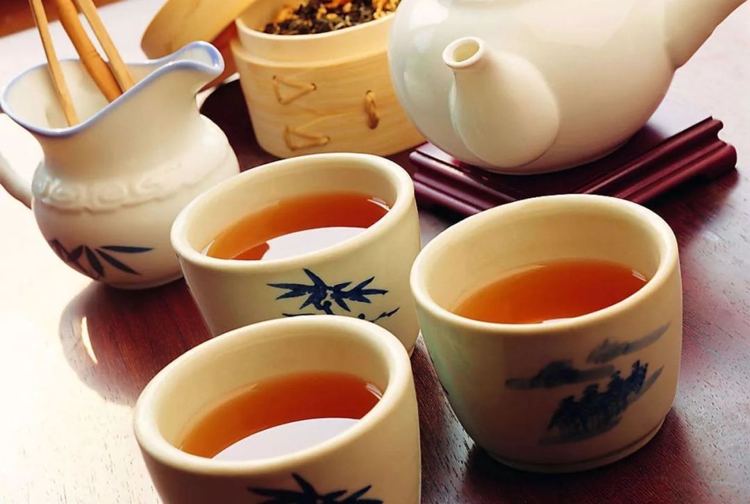 吃什么能解酒呢？喝醉了應(yīng)該怎么解酒呢