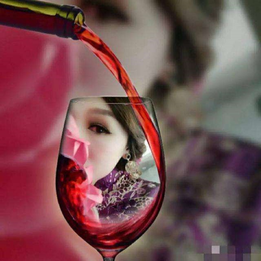 女人每天晚上喝一點(diǎn)紅酒對(duì)身體好嗎？女人每天晚上喝多少紅酒對(duì)身體好？