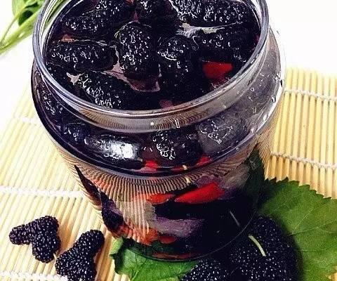 桑葚酒怎么泡？桑葚酒有什么功效？