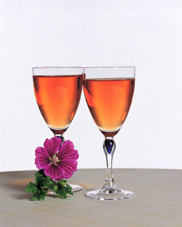 新婚敬酒領(lǐng)酒的怎么說(shuō)