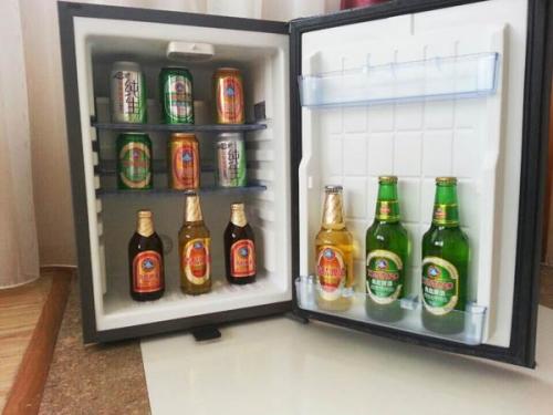 如何快速給啤酒降溫？啤酒可以放冰箱嗎？