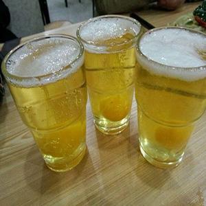 啤酒和生雞蛋真的能大補(bǔ)嗎？啤酒生雞蛋大補(bǔ)是假的。