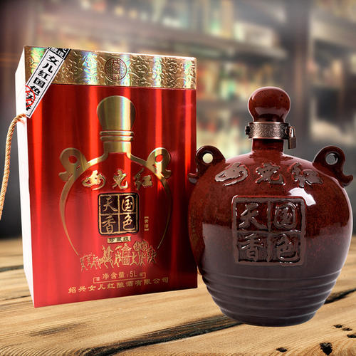 用什么容器裝酒比較好？壇裝酒應(yīng)該如何保存？