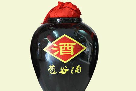 喝玉米酒有什么好處？玉米酒和高粱酒有什么區(qū)別？