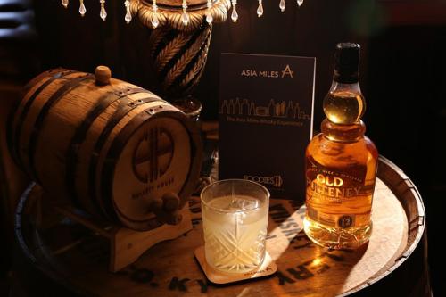 中國白酒和國外蒸餾酒有什么區(qū)別？國外蒸餾酒用什么原料？