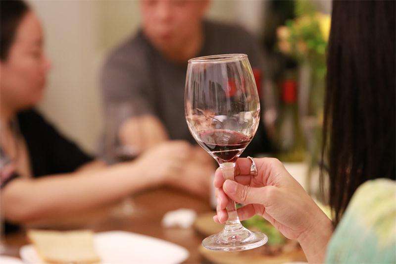 葡萄酒和桑葚酒的區(qū)別，這三大區(qū)別你了解了嗎？