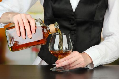 疫情將挖掘出健康酒的發(fā)展?jié)摿Γ翰坏皇菣C(jī)會(huì)，還是風(fēng)險(xiǎn)