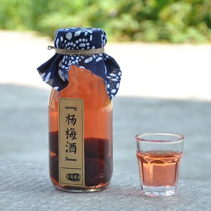 楊梅酒太酸了怎么辦，楊梅酒放久了還能喝嗎？
