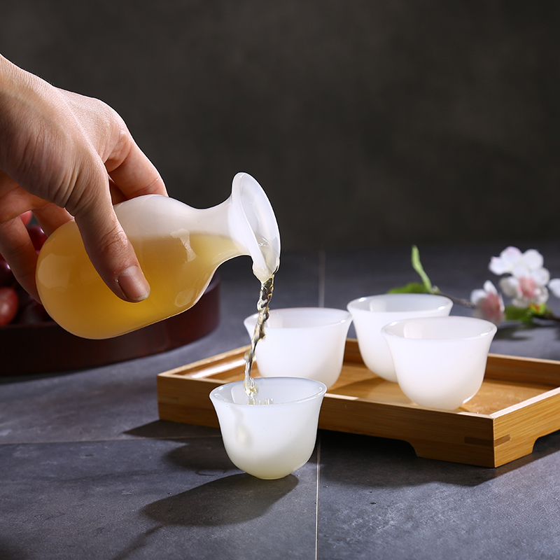 夏天適合喝黃酒嗎？夏天喝黃酒有什么好處