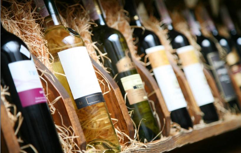 紅酒美容嗎？經(jīng)常喝紅酒是對(duì)女人皮膚的滋潤(rùn)