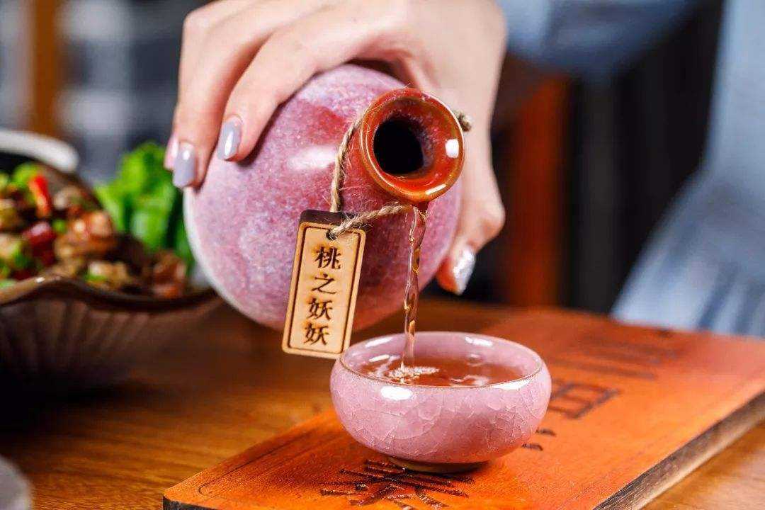 如何制作楊梅酒？楊梅酒可以用塑料瓶泡嗎？