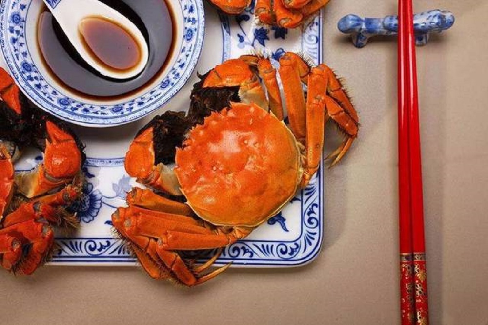 吃螃蟹喝什么酒，吃大閘蟹不能喝什么酒