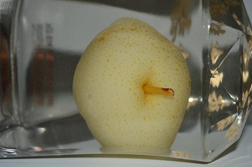 永不分梨酒是五糧液的嗎？永不分梨酒梨是怎么放進(jìn)去的
