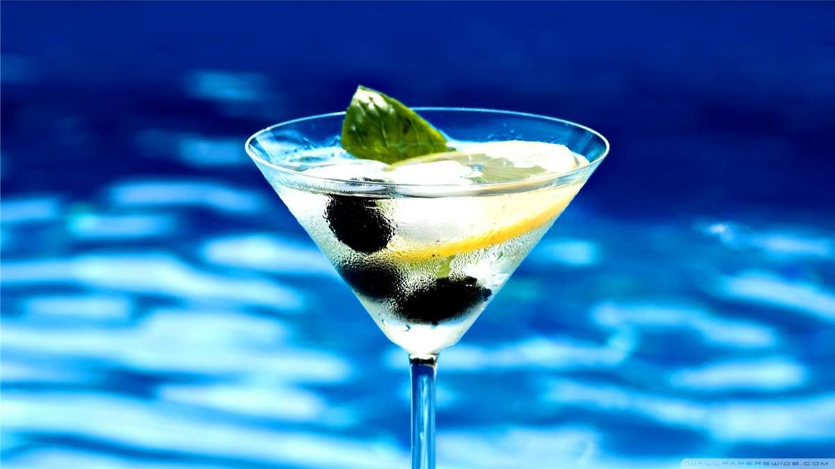什么酒可以用來(lái)調(diào)雞尾酒？可以用來(lái)調(diào)制雞尾酒的六大基酒