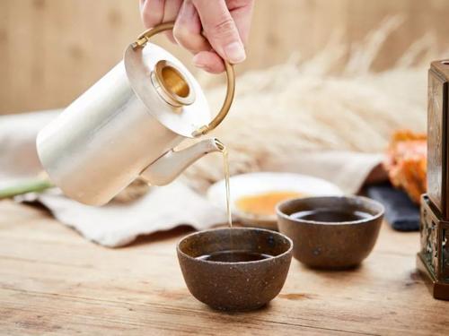 白酒中小分子物質(zhì)是什么？白酒中的小分子物質(zhì)有什么好處？