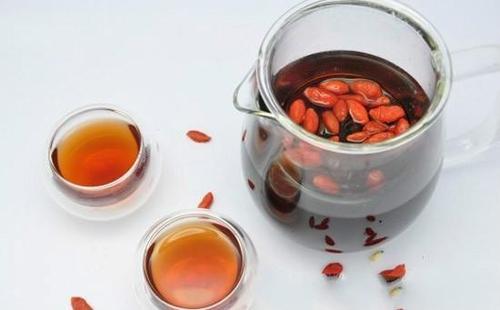 枸杞泡酒以后還能吃嗎？枸杞泡酒的比例是多少？