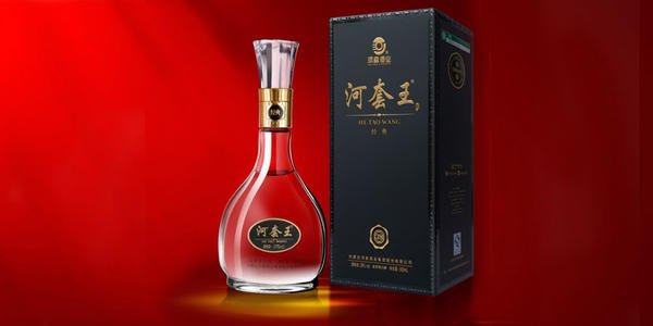 內(nèi)蒙古河套酒業(yè)捐贈乙醇消毒液，助力全旗各學?？箵粢咔? width=