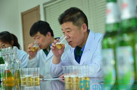 青島啤酒邀您來當“魅力質(zhì)量體驗官”，好品質(zhì)“酒”聽你的