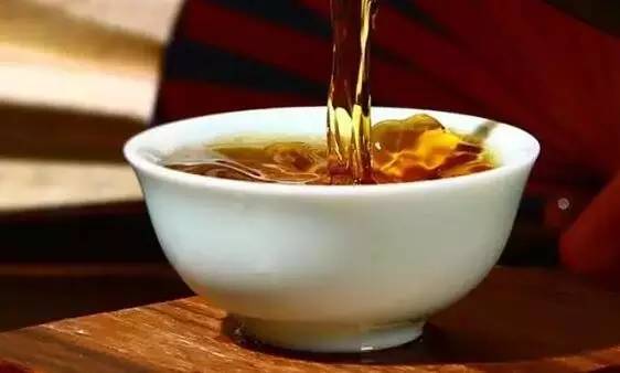 黃酒起白沫可以喝嗎？黃酒和料酒有什么區(qū)別