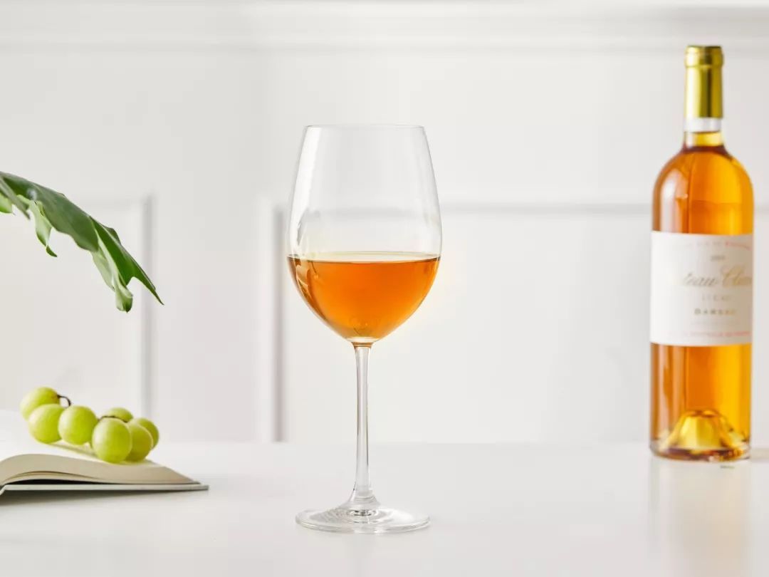 喝貴腐酒要醒酒嗎？喝貴腐酒適合用什么酒杯？