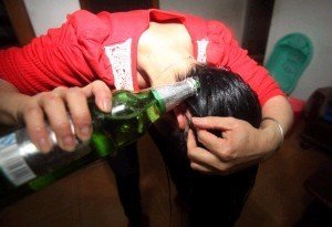 用啤酒洗頭需要用洗發(fā)水嗎？用啤酒洗頭要兌水嗎？