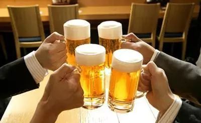 喝啤酒尿多是腎不好嗎？喝啤酒尿多的原因是什么？
