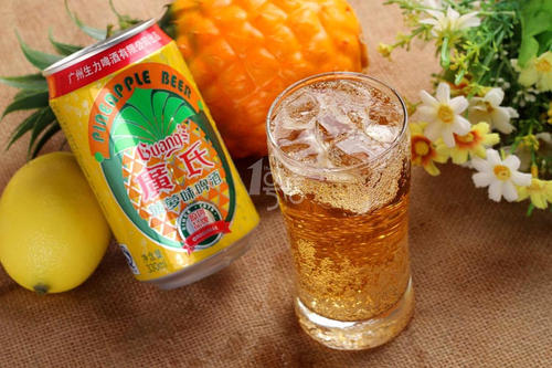 哺乳期可以喝菠蘿啤嗎？哺乳期喝菠蘿啤有什么危害？