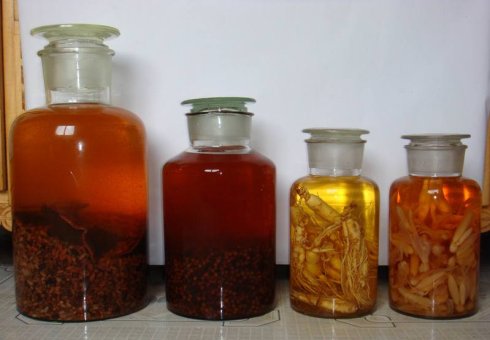 藥香型白酒是什么味道的？藥香型白酒有哪些成分？