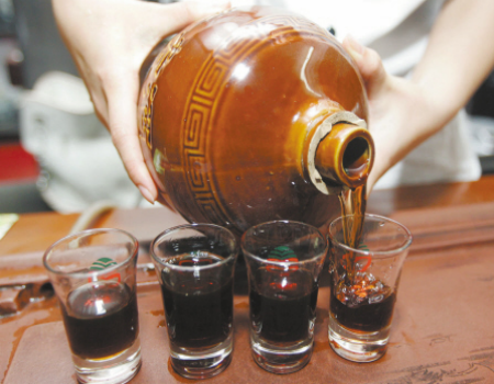 黃酒應(yīng)該怎么喝？黃酒的最佳喝法