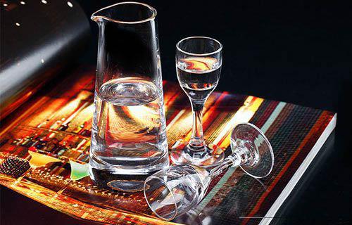 什么樣的白酒需要醒酒？白酒醒酒后有什么變化？