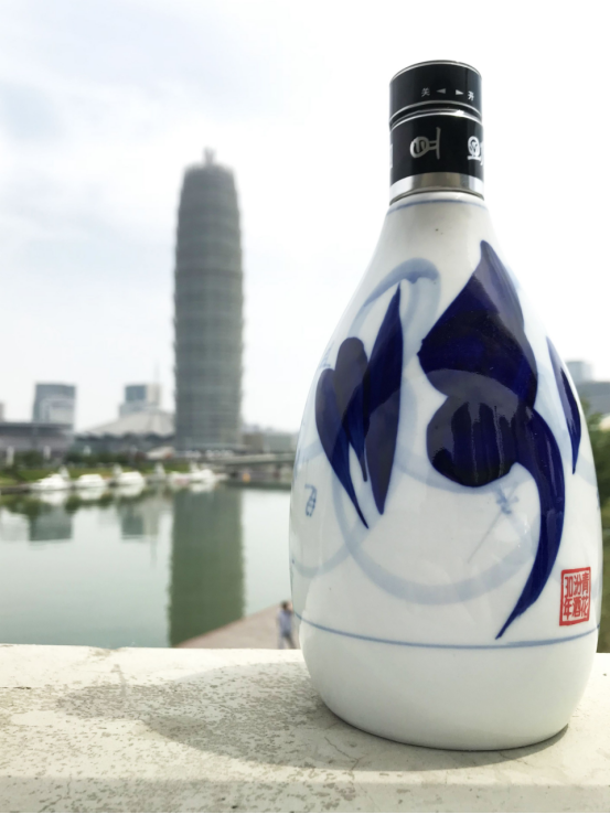 汾酒去年118億，另一個(gè)更好消息是一季度依然增長(zhǎng)，難得！